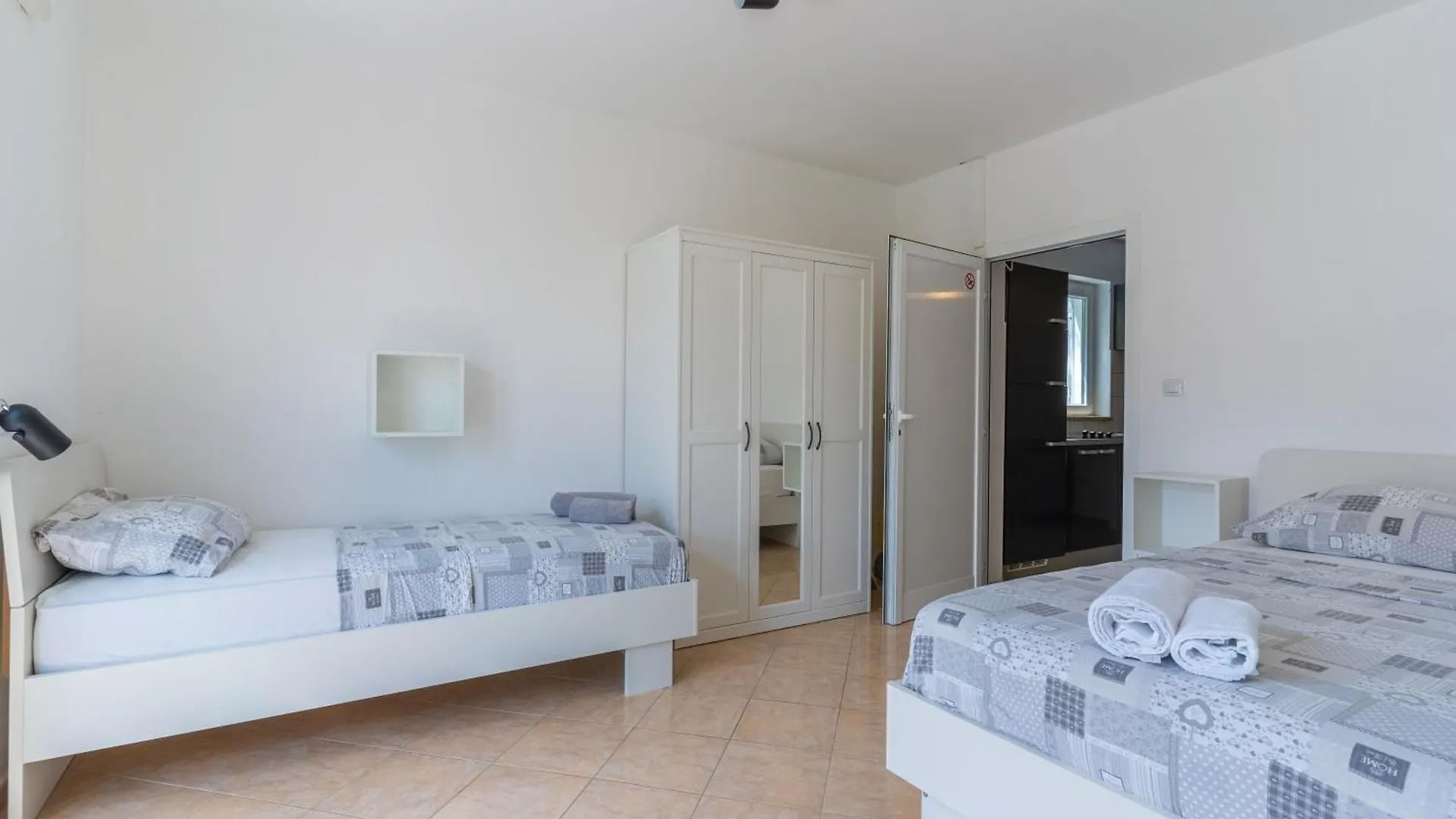 Apartments & Rooms Klemenc Cres