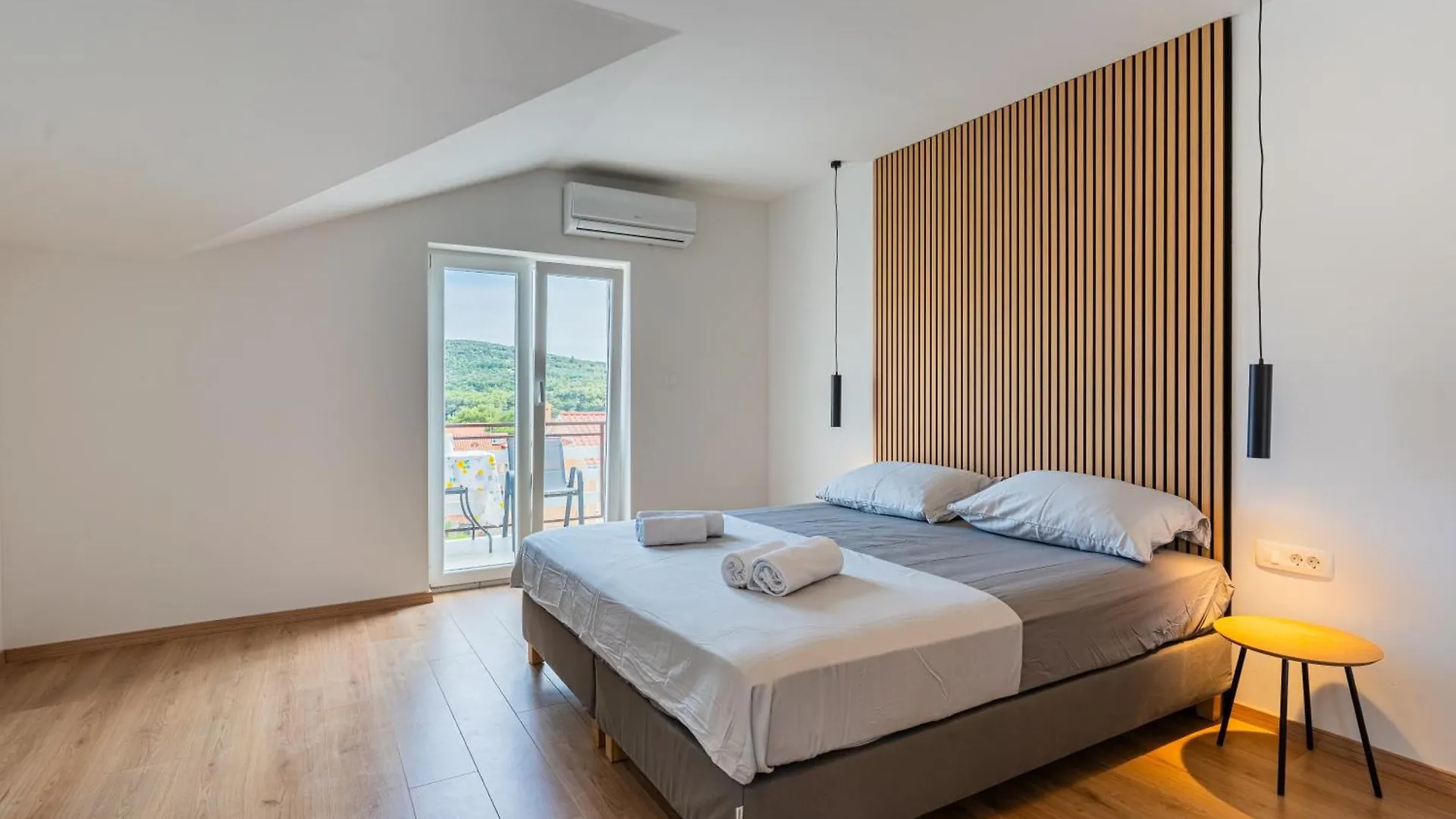 Apartments & Rooms Klemenc Cres