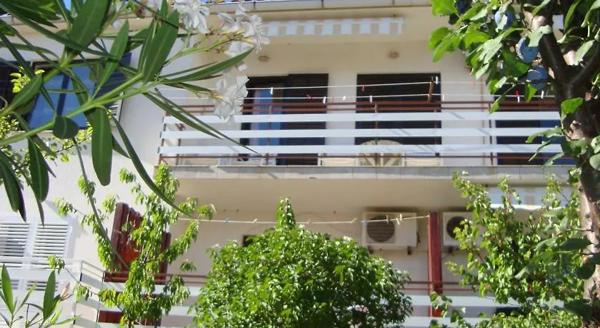 Apartments & Rooms Klemenc Cres